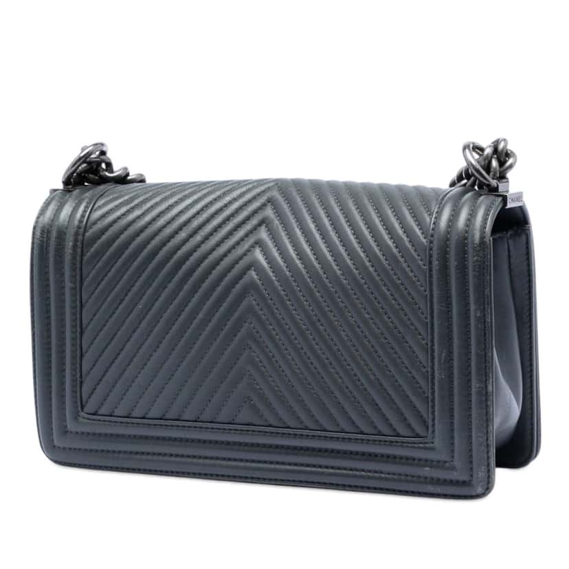 Chanel Old Medium Chevron Lambskin Boy Flap Other Leather Very good condition - Back View