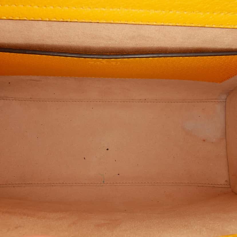 Gucci Medium Leather Bamboo Diana Satchel Yellow Leather Good condition - Model View