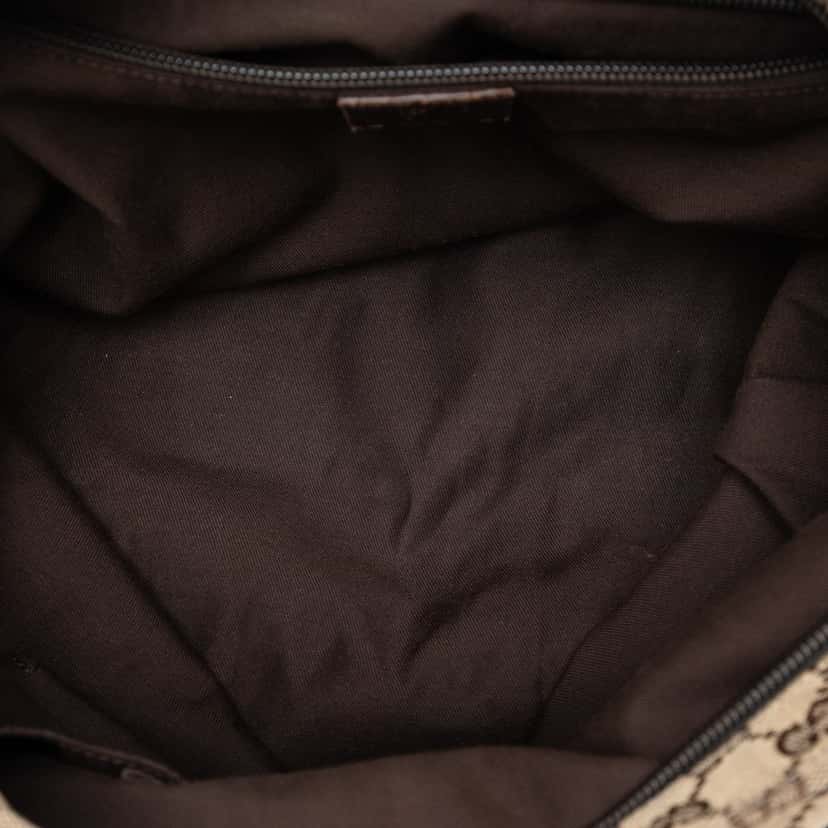 Gucci GG Canvas Web Crossbody Beige Very good condition - Model View