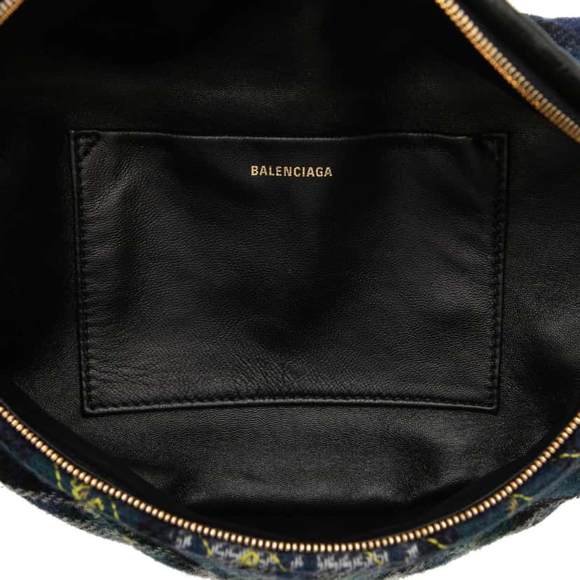 Balenciaga Diagonal Quilted Wool Allover Logo Souvenir Belt Bag XS Green Very good condition - Model View