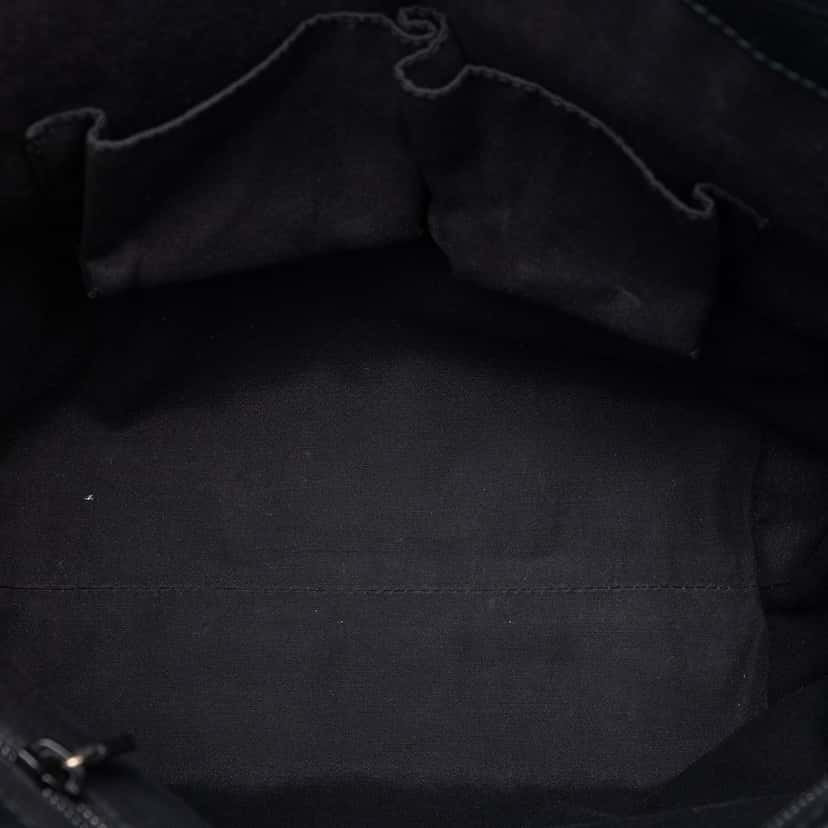 Gucci GG Denim Charm Tote Black Very good condition - Model View