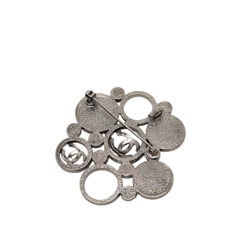 Chanel CC Brass Faux Pearl Pin Brooch Silver Metal Very good condition - Back View