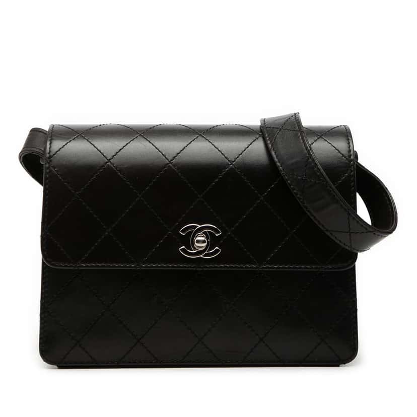 Chanel CC Quilted Lambskin Flap Shoulder Bag Black Leather Very good condition - Front View