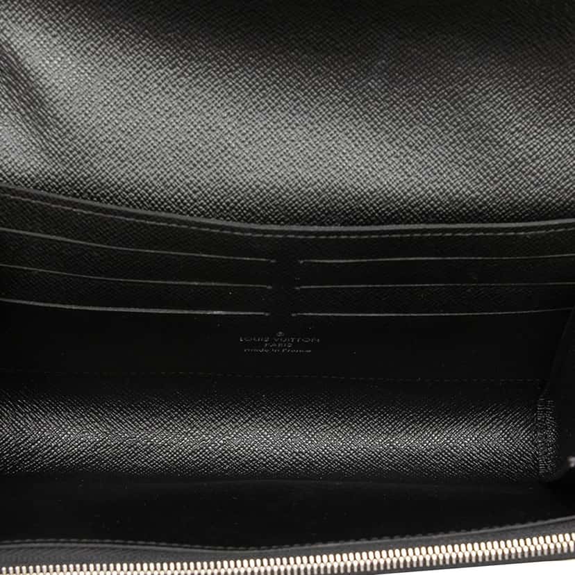 Louis Vuitton Epi Chain Flower Twist Wallet On Chain Black Leather Very good condition - Model View