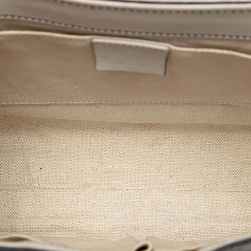 Gucci Medium Guccissima Emily Shoulder Bag White Leather Very good condition - Model View