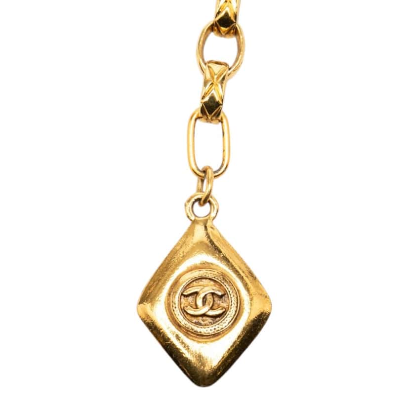 Chanel CC Gold Plated Diamond Charm Chain Belt Gold Metal Very good condition - Back View