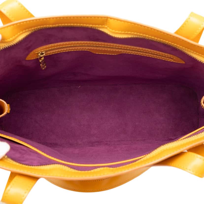 Louis Vuitton Epi Lussac Yellow Leather Very good condition - Model View