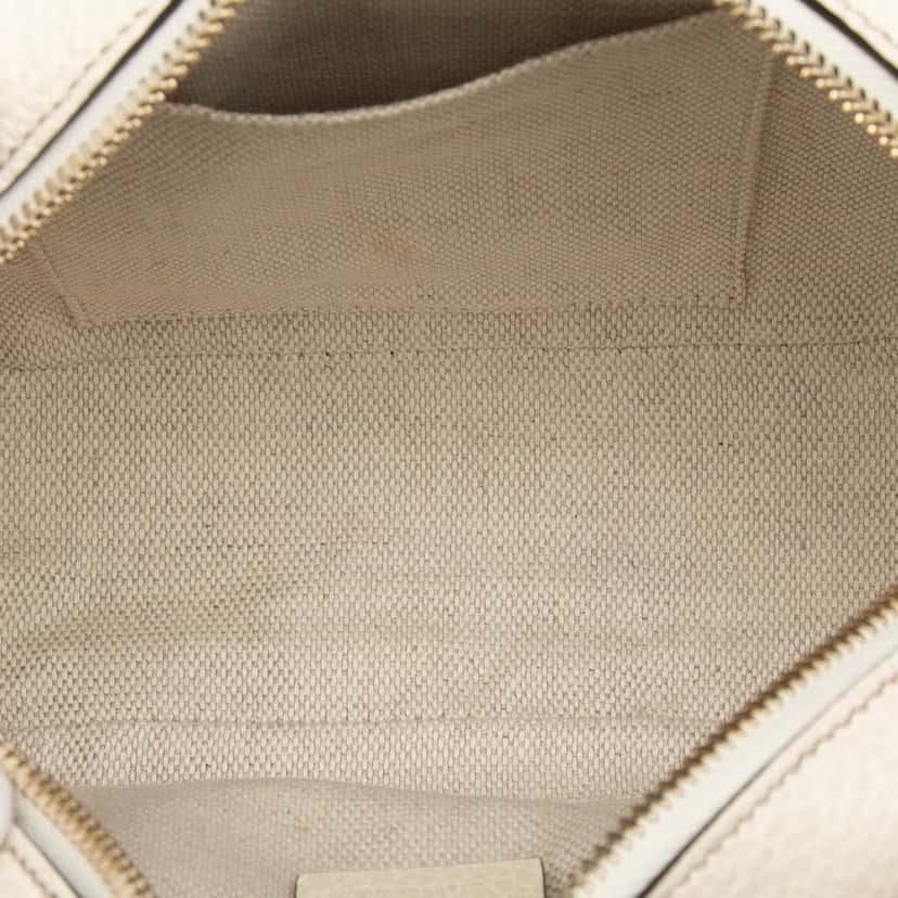 Gucci Small Tricolor Leather Soho Disco Crossbody Black Leather Very good condition - Model View