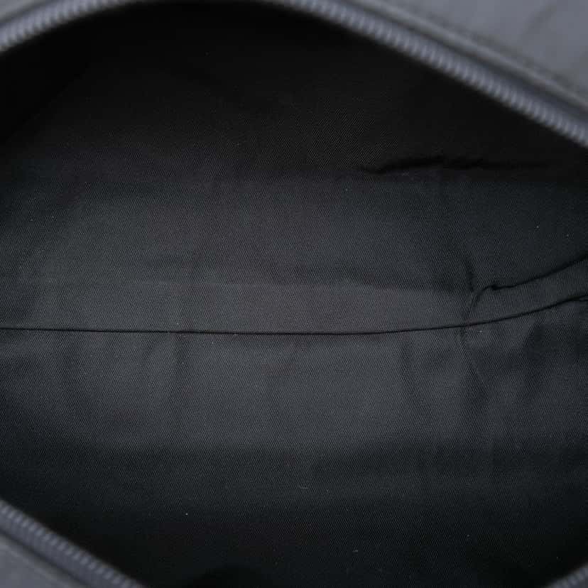 Prada Tessuto Beaded Handbag Black Very good condition - Model View