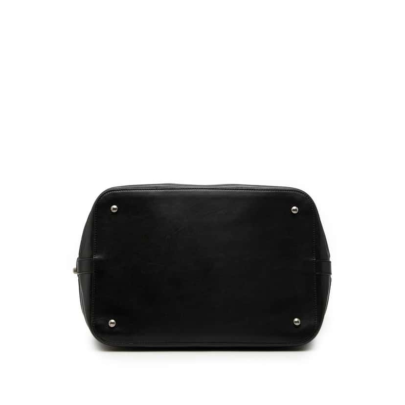 Chanel CC Calfskin Bowler Bag Black Leather Very good condition - Inside View