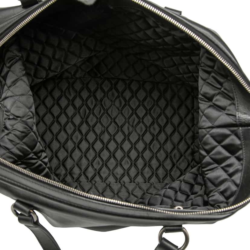 Chanel CC Calfskin Bowler Bag Black Leather Very good condition - Model View