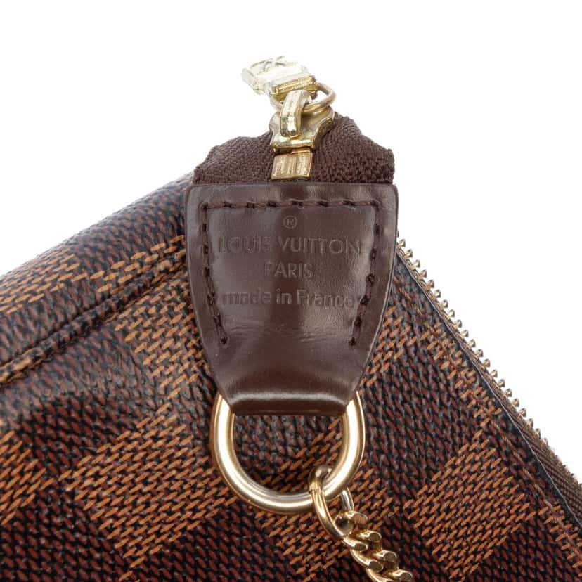 Louis Vuitton Damier Ebene Mini Pochette Accessoires Brown Very good condition - Box View