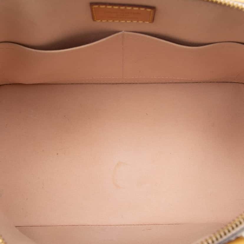 Louis Vuitton Monogram Vernis Alma PM Beige Leather Very good condition - Model View