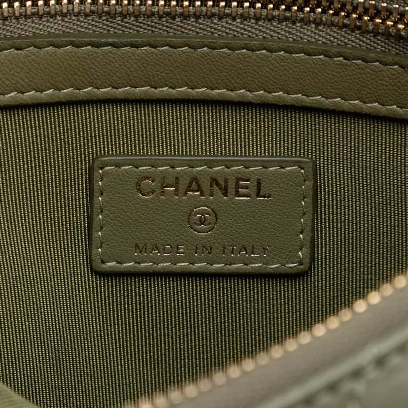 Chanel Medium Chevron Calfskin O Case Clutch Brown Leather Very good condition - Box View