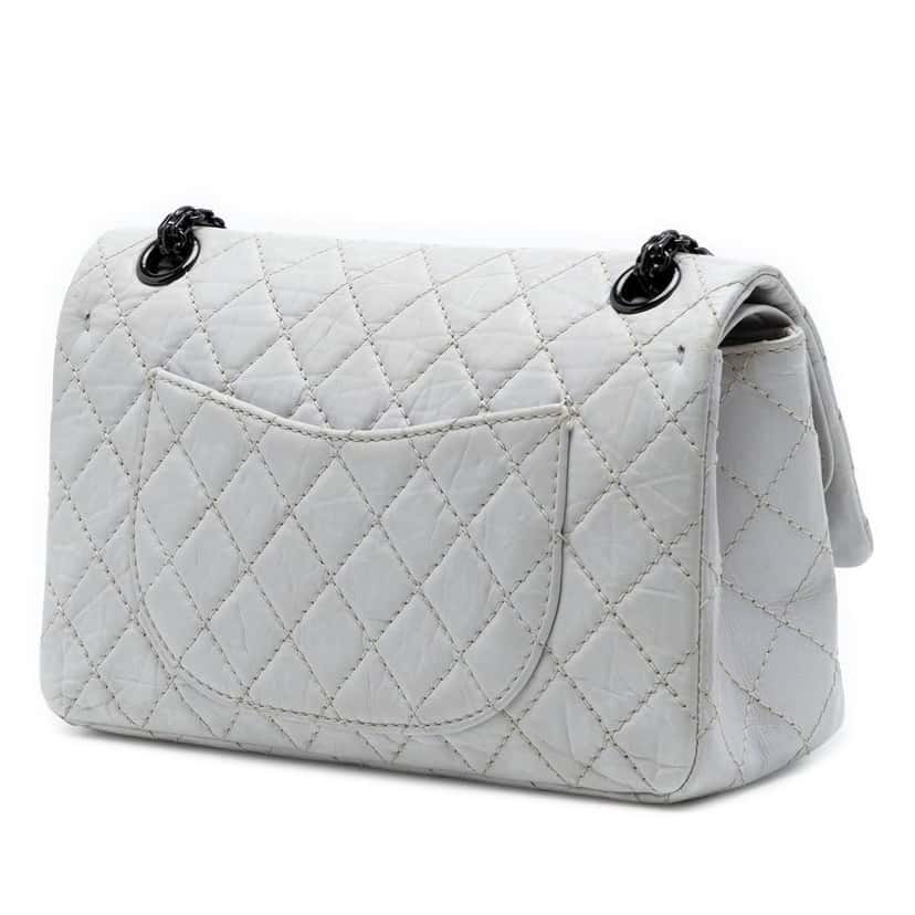 Chanel Quilted Aged Calfskin Reissue 2.55 Double Flap 225 White Leather Very good condition - Back View