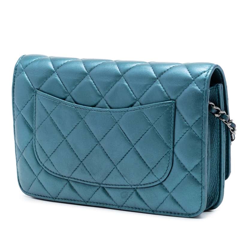 Chanel CC Quilted Metallic Lambskin Wallet On Chain Blue Leather Very good condition - Back View