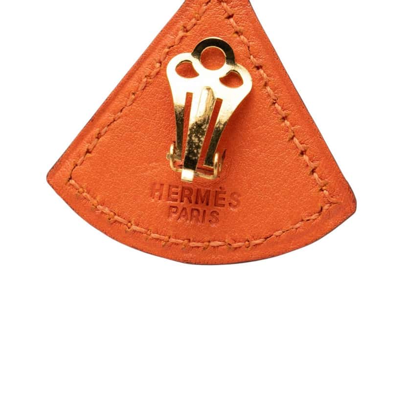 Hermès Swift Triangle Clip On Earrings Orange Leather Very good condition - Inside View