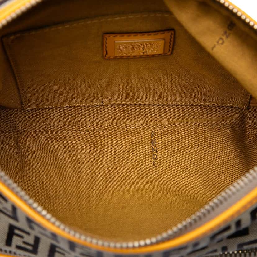 Fendi Zucchino Canvas Chef Pocket Shoulder Bag Beige Very good condition - Model View
