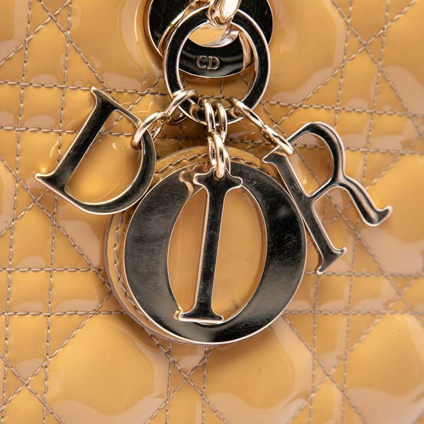 Dior Large Patent Cannage Lady Dior Beige Leather Very good condition - Box View