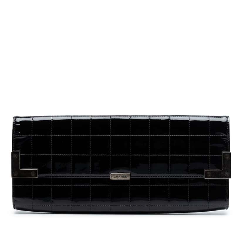 Chanel Chocolate Bar Patent Clutch Black Leather Very good condition - Front View