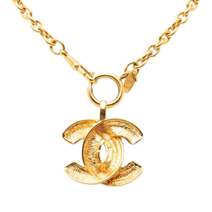 Chanel CC Gold Plated Quilted Pendant Necklace Gold Metal Very good condition - Inside View