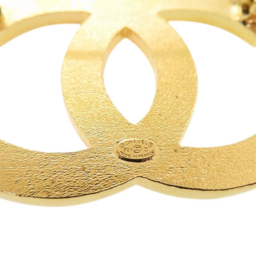 Chanel CC Gold Plated Enamel Bicolor Pin Brooch Gold Metal Very good condition - Inside View