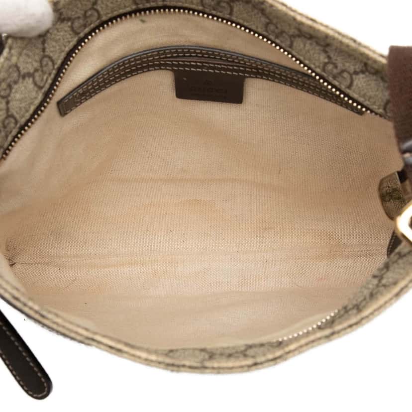 Gucci GG Supreme Crossbody Beige Very good condition - Model View