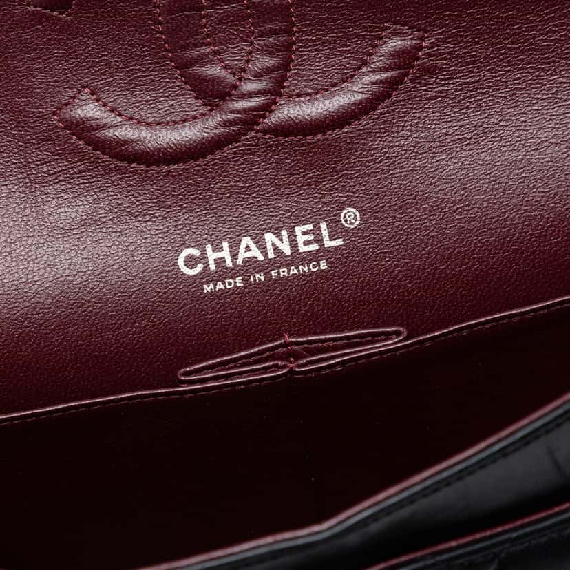 Chanel Medium Classic Lambskin Double Flap Black Leather Very good condition - Box View