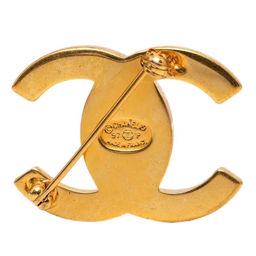 Chanel CC Gold Plated Turn Lock Brooch Gold Metal Very good condition - Inside View
