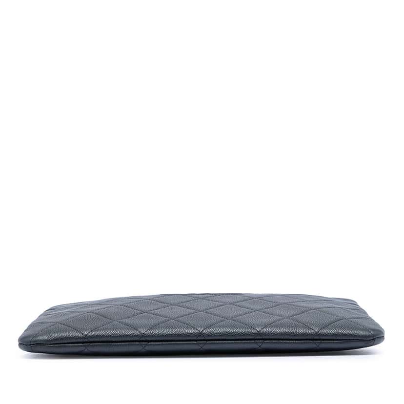 Chanel Medium CC Quilted Caviar O Case Clutch Black Leather Very good condition - Inside View
