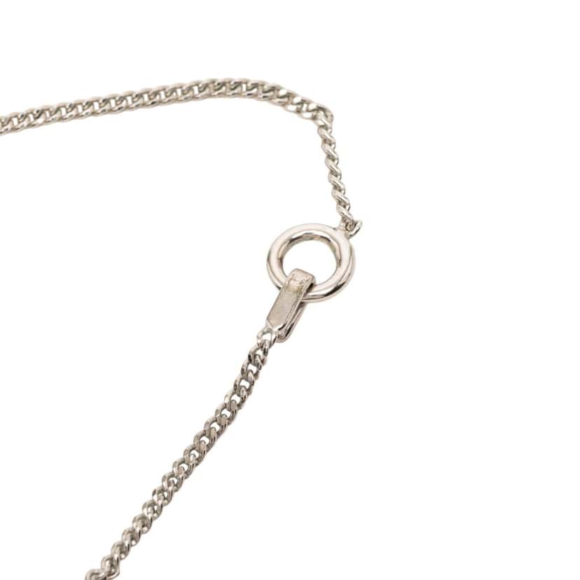 Chanel Brass Camellia Resin Strass Pendant Necklace Silver Metal Very good condition - Model View