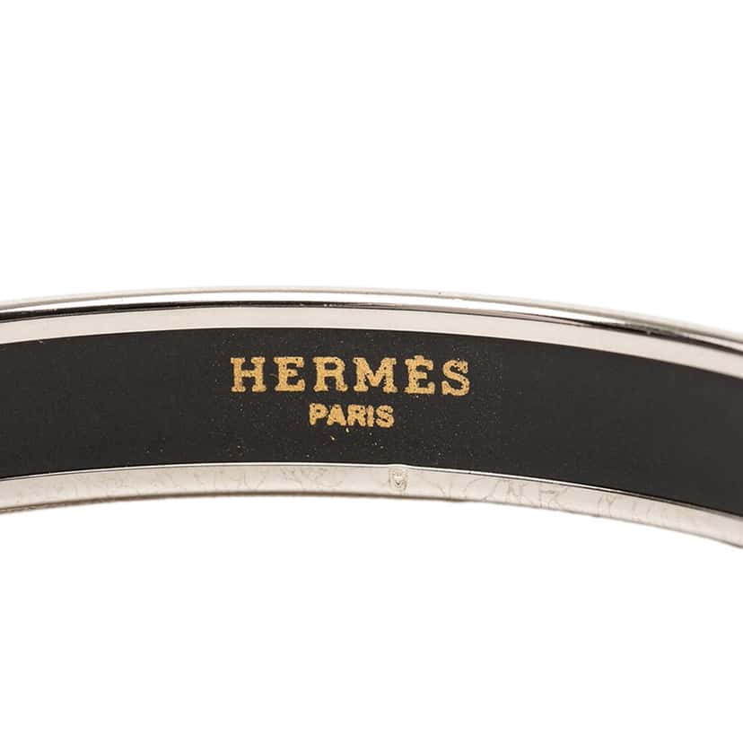 Hermès Narrow Caleche Enamel Bangle 65 Pink Metal Very good condition - Model View