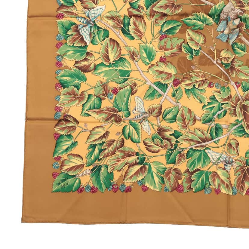 Hermès L  Arbre de Soie Silk Scarf 90 Brown Very good condition - Model View