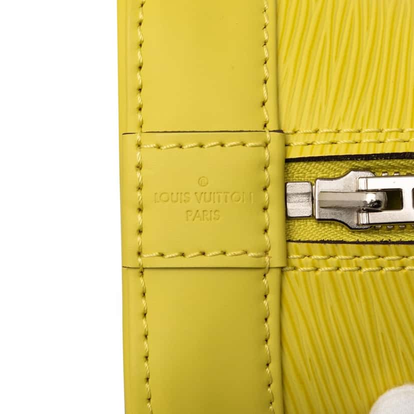 Louis Vuitton Epi Alma BB Yellow Leather Very good condition - Box View