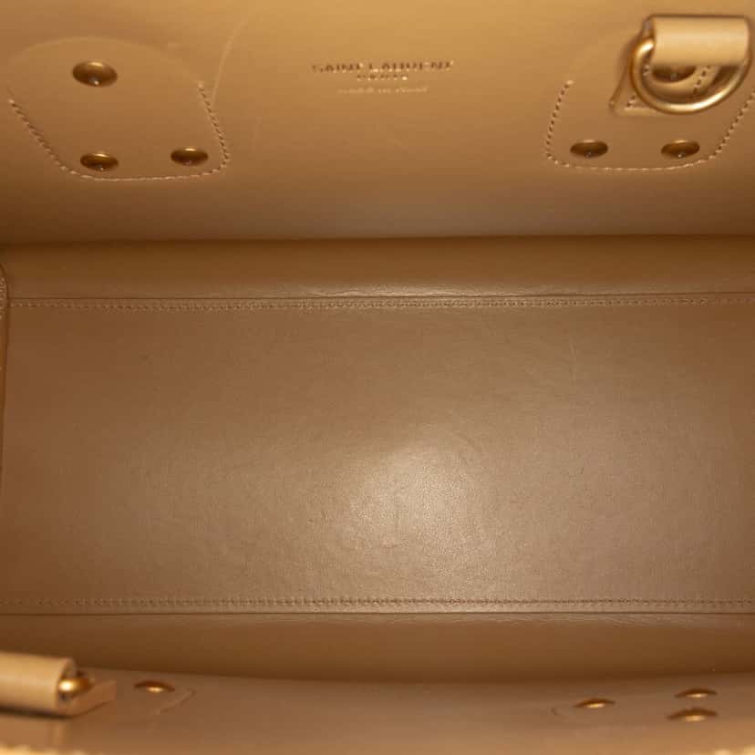 Saint Laurent Small Leather Sac De Jour Satchel Brown Leather Very good condition - Model View