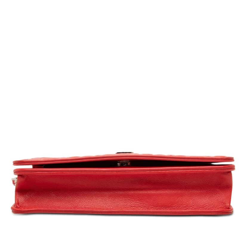 Chanel CC Embossed Lambskin Camellia Wallet On Chain Red Leather Very good condition - Inside View