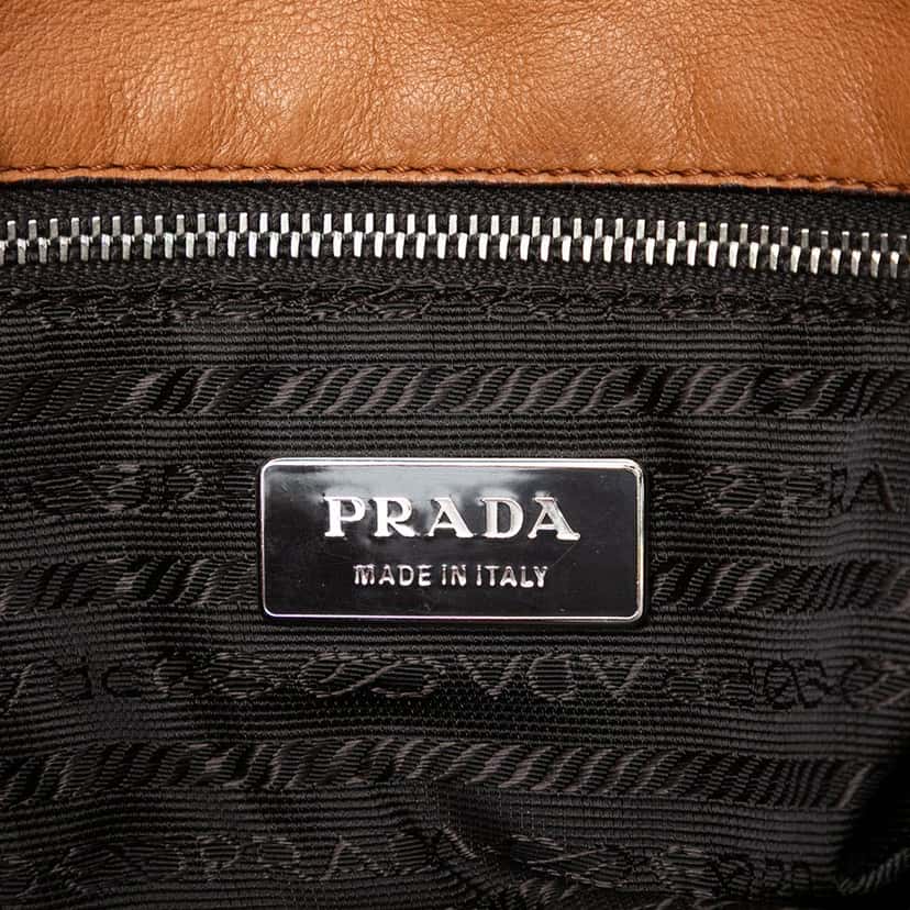 Prada Leather Shoulder Bag Brown Leather Very good condition - Box View