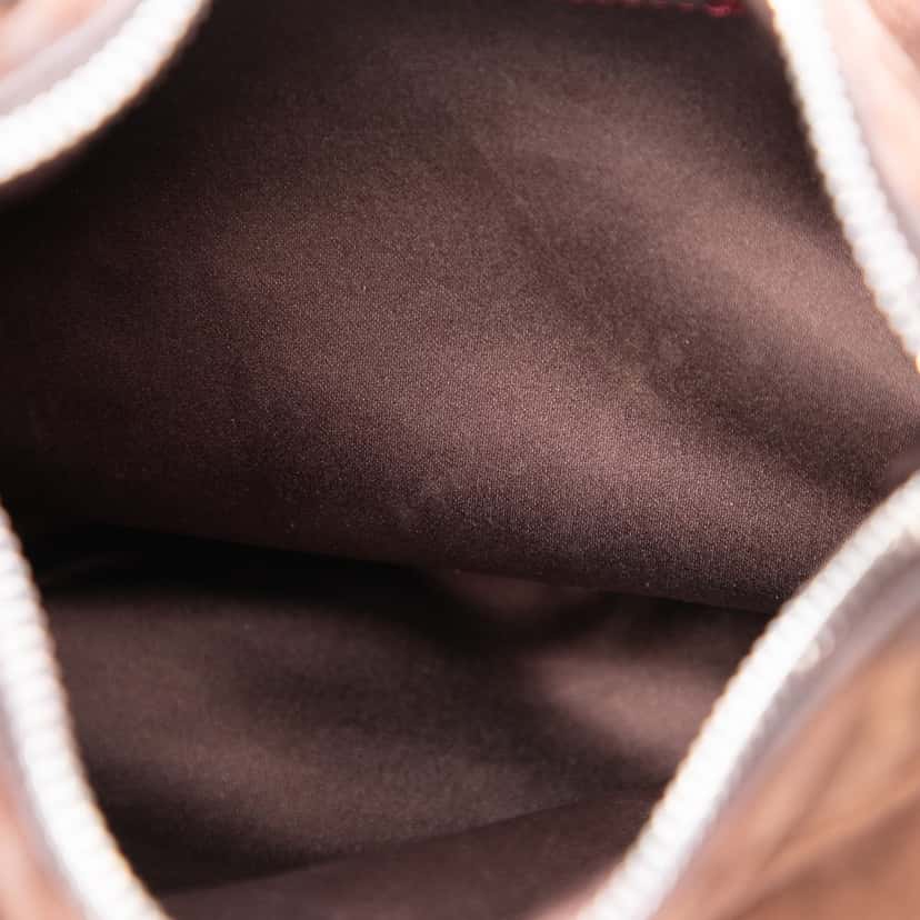Fendi Sequin and Crystal Embellished Suede Oyster Shoulder Bag Brown Leather Very good condition - Model View