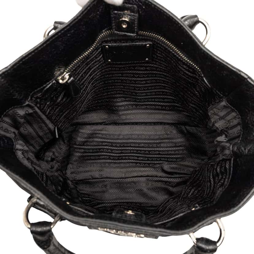 Prada Tessuto Cervo Lux 24H Tote Black Very good condition - Model View