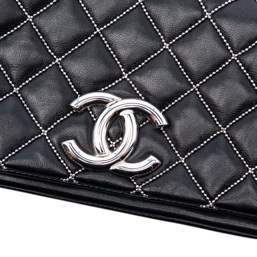 Chanel Mini CC Quilted Lambskin Beaded Full Flap Black Leather Very good condition - Box View