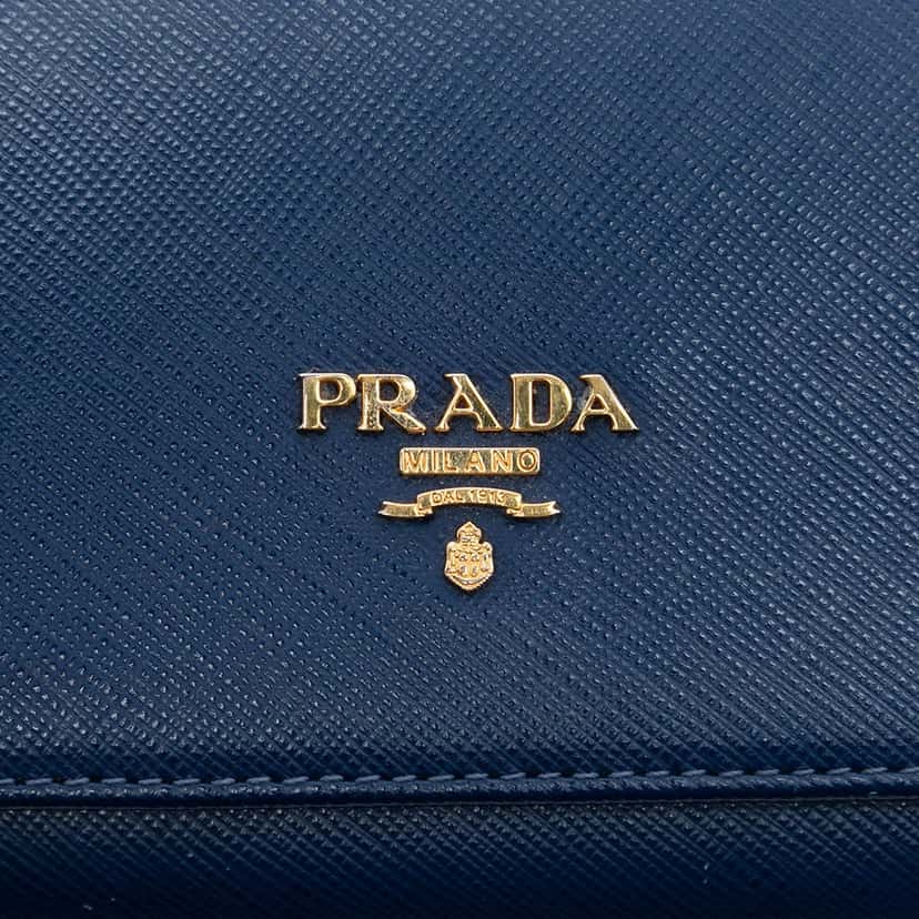 Prada Saffiano Wallet On Chain Blue Leather Very good condition - Box View