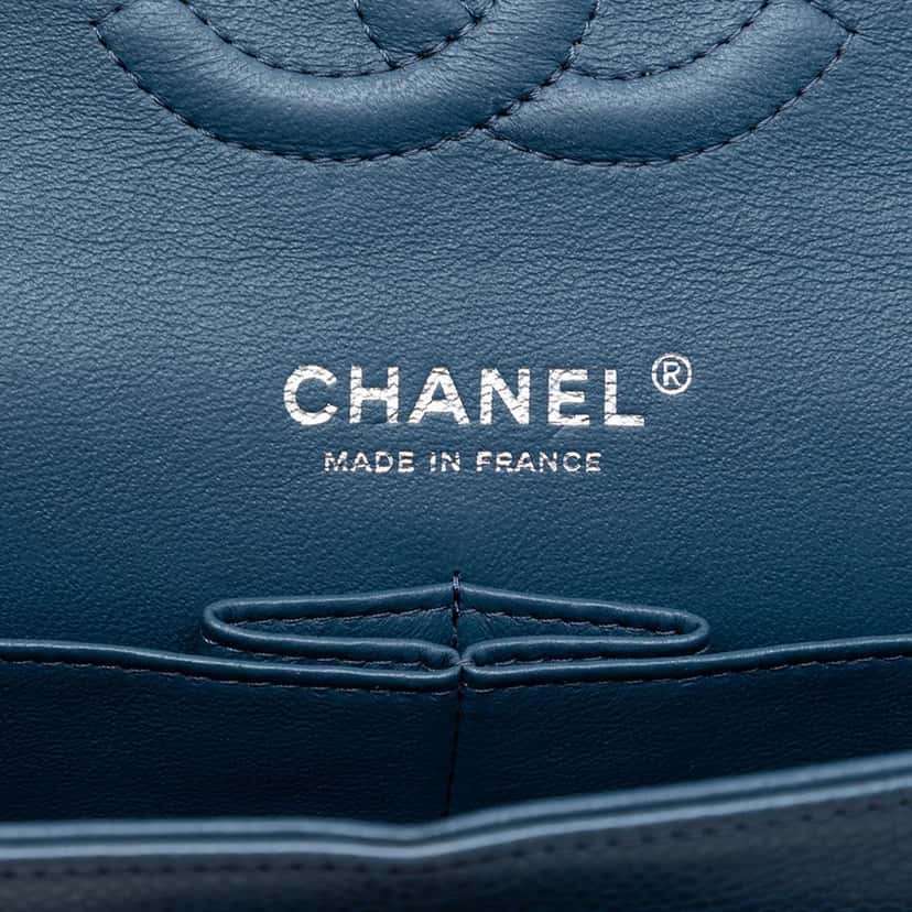 Chanel Medium Classic Caviar Double Flap Blue Leather Very good condition - Box View