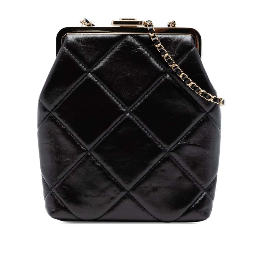Chanel Small CC Quilted Lambskin Kisslock Frame Clutch Black Leather Very good condition - Front View