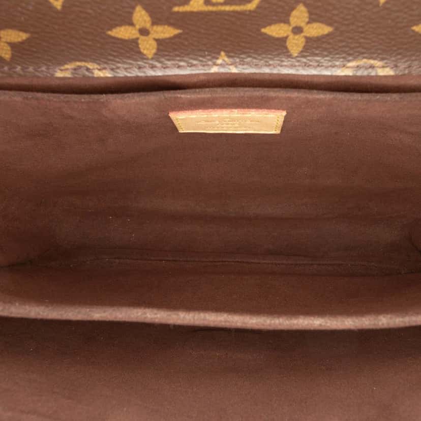 Louis Vuitton Monogram Pochette Metis Brown Very good condition - Model View