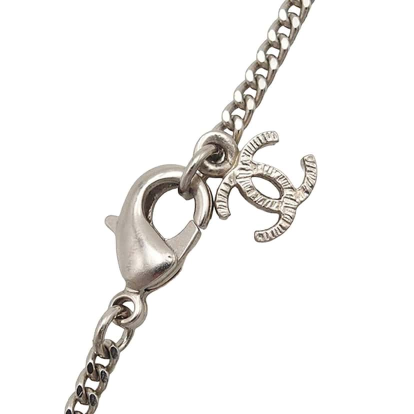 Chanel CC Brass and Strass Pendant Necklace Silver Metal Very good condition - Model View