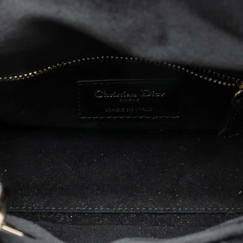 Dior Mini Velvet Cannage Lady Dior Black Very good condition - Model View