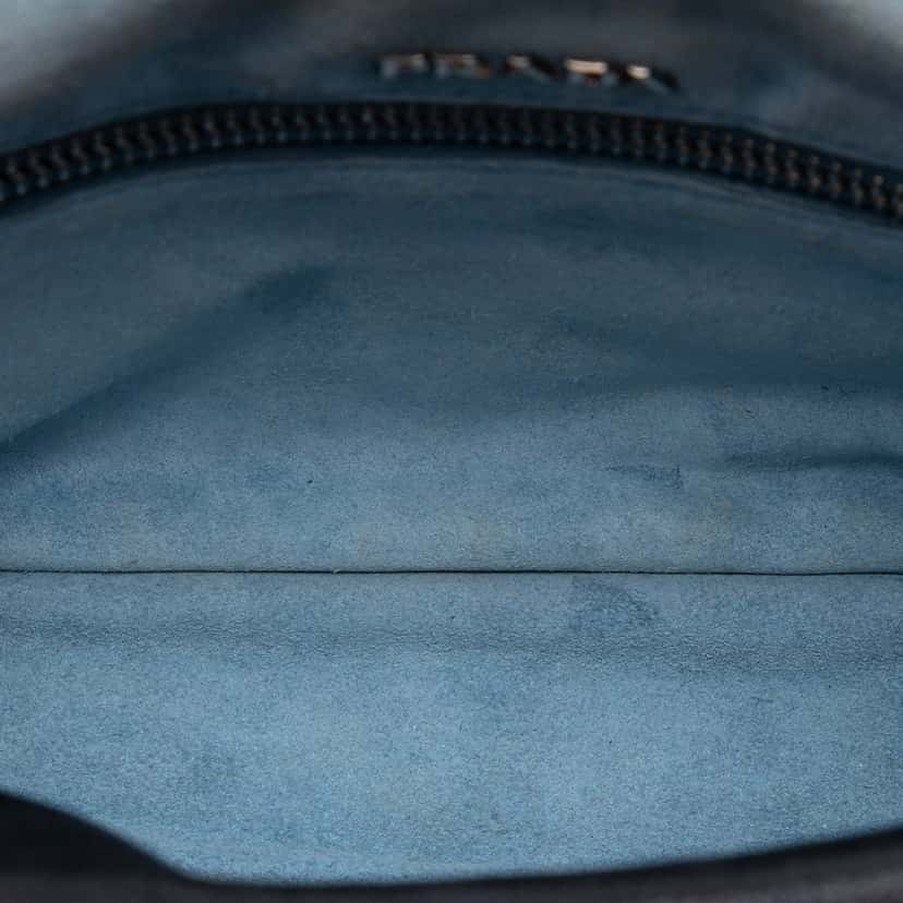 Prada Glace Calfskin Studded Etiquette Flap Black Leather Very good condition - Model View