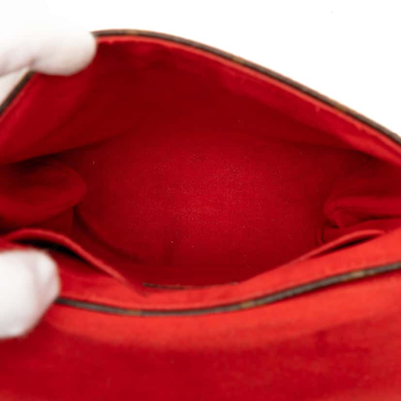 Louis Vuitton Monogram Locky BB Brown Very good condition - Model View