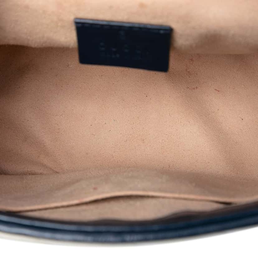 Gucci Mini GG Marmont Matelasse Diagonal Leather Torchon Top Handle Bag White Leather Good condition - Model View