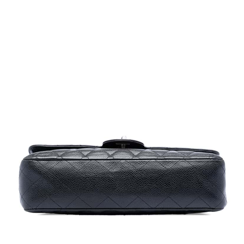 Chanel Medium Classic Caviar Double Flap Black Leather Very good condition - Inside View